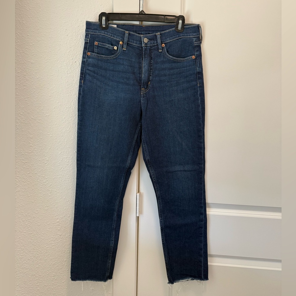 GAP Women's Dark Blue Straight Leg Jeans